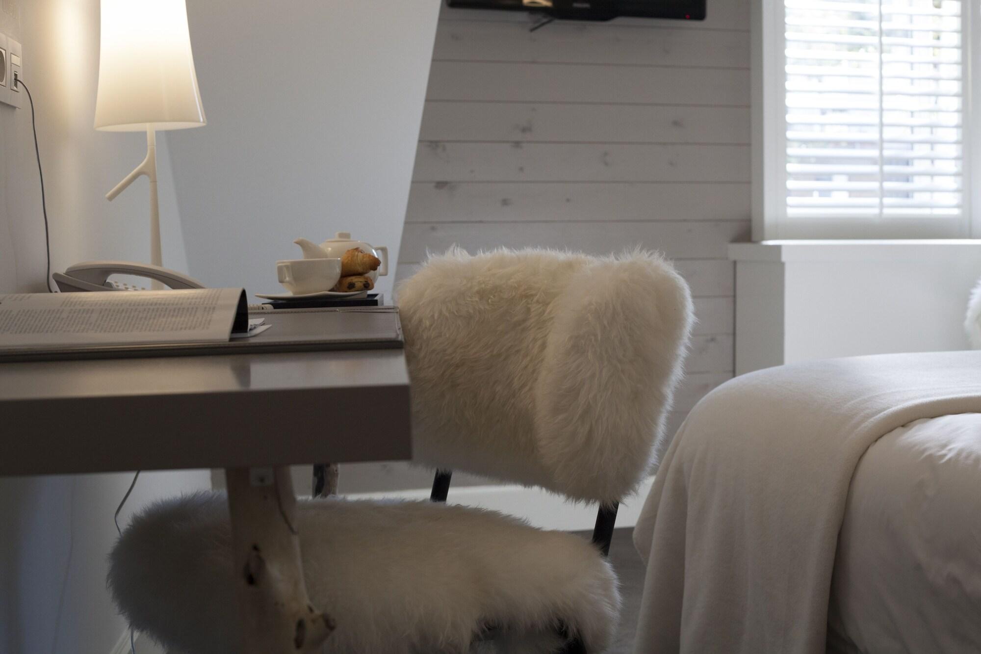 Hotel Made In Louise Saint-Gilles Bagian luar foto