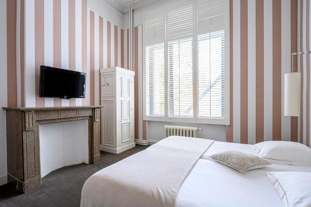 Hotel Made In Louise Saint-Gilles Bagian luar foto